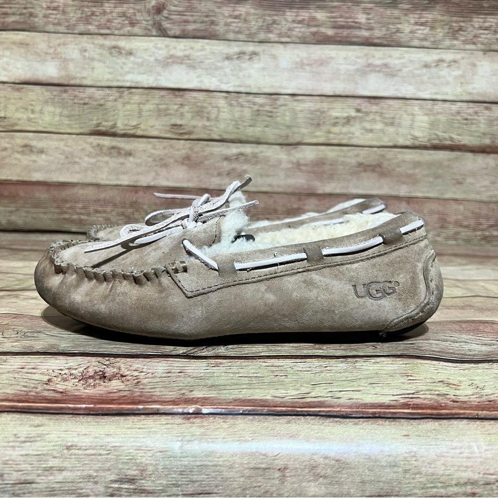 Ugg Dakota Slippers